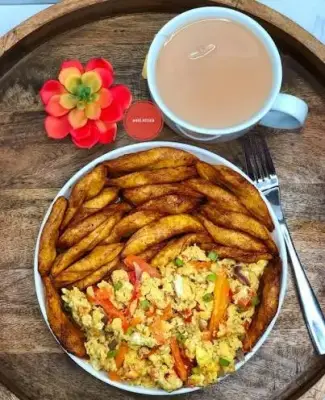 BOILED/FRIED PLANTAIN WITH EGG SAUCE, TEA/COFFEE