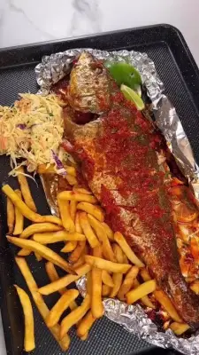 WHOLE GRILLED CROAKER FISH