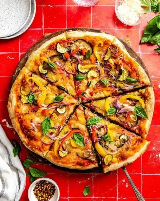 VEGETABLE PIZZA